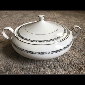 Beautiful covered serving bowl